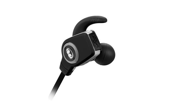 Monster ISport Bluetooth in ear headphones